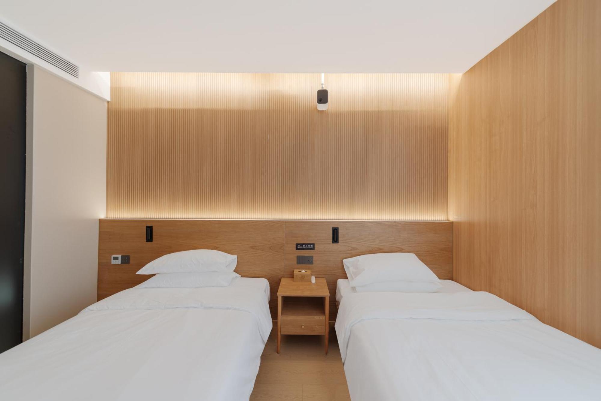 Hotel Captain 5 Youth Hotel-xianxia Road Branch Shanghai