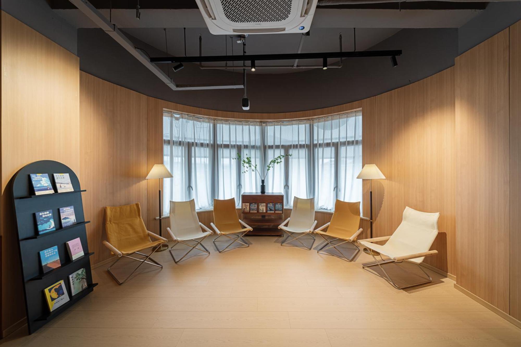 Captain 5 Youth Hotel-xianxia Road Branch 2* Shanghai